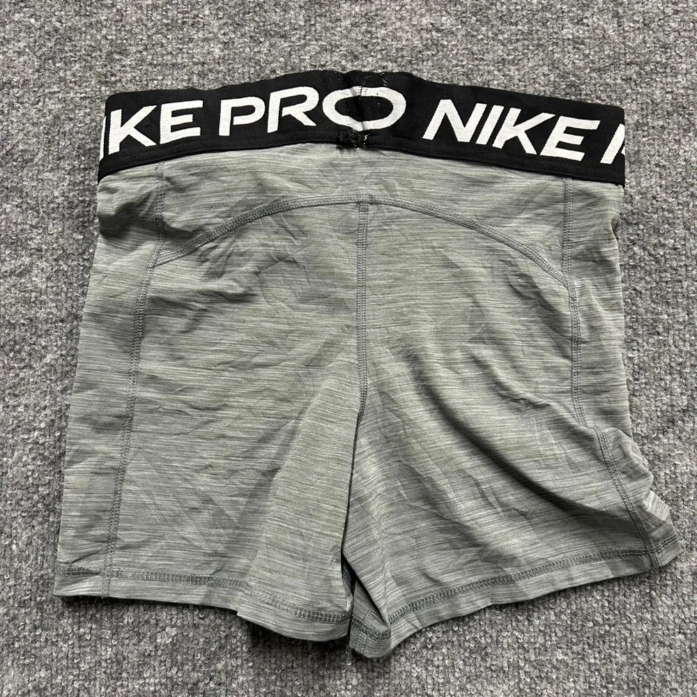 Nike Shorts Womens Size M Gray Pro Dri-Fit Compression Athletic Gym Workout